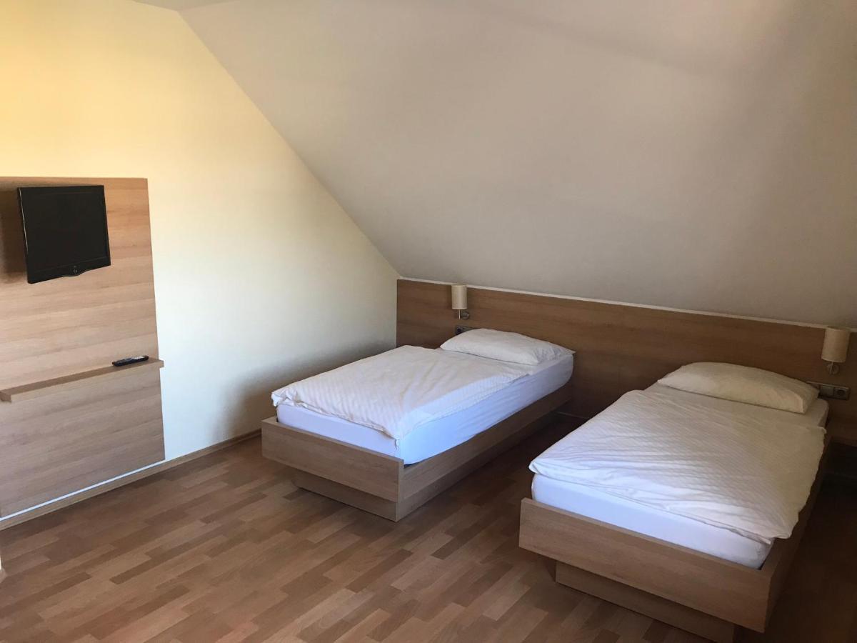 Laupus-Hof Apartment Bad Vilbel Exterior foto