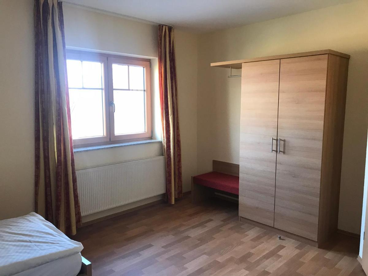 Laupus-Hof Apartment Bad Vilbel Exterior foto